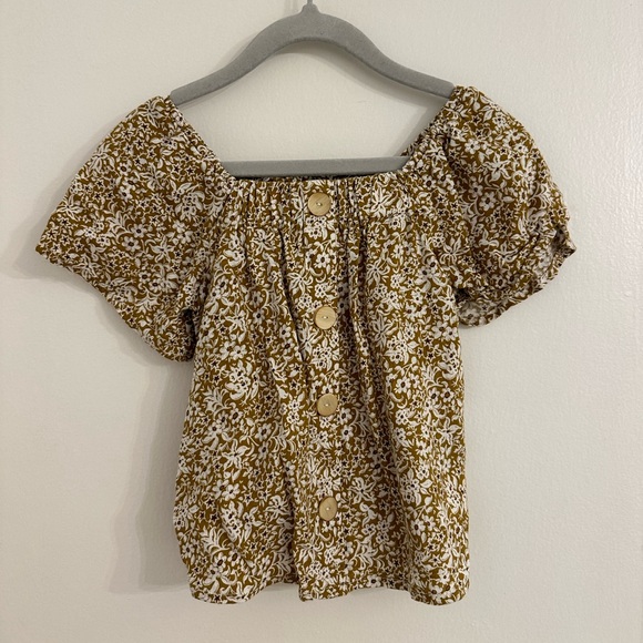 Rylee and Cru floral Top - Picture 3 of 3